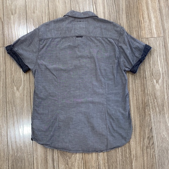 Guess Regular fit. Button up - Picture 8 of 8